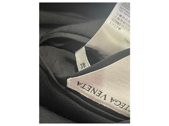 Abrigo Bottega Veneta negro T.34 - vista 6