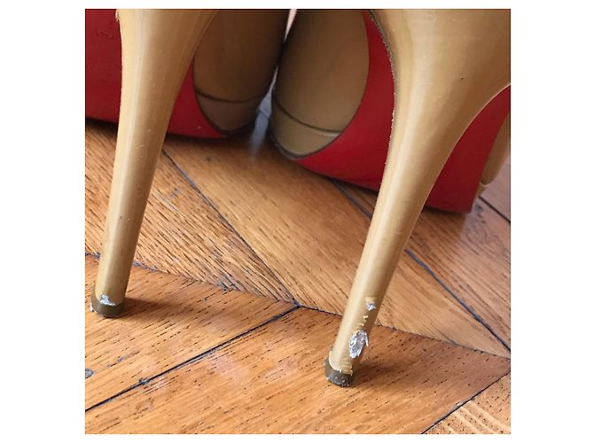 Décolleté Christian Louboutin T.39,5 Beige - vista 4