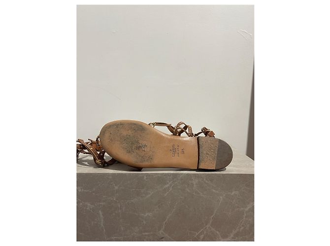 Valentino Garavani Sandali Valentino camel T.38.5 Cammello - vista 4