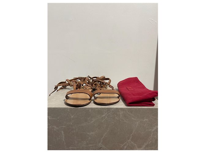 Valentino Garavani Sandali Valentino camel T.38.5 Cammello - vista 6