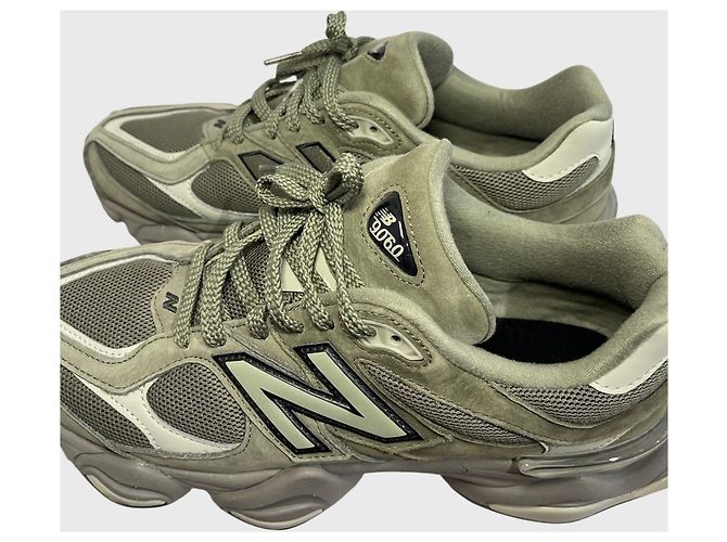 Sneakers New Balance 9060 T.45 Cachi - vista 3