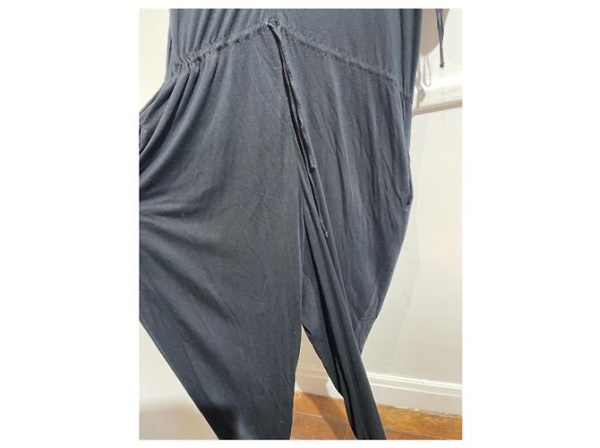 Combinaison Yves Saint Laurent noire T.38 - vue 4