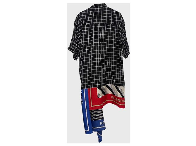 Abito a camicia Balenciaga a scacchi bianco e nero in viscosa e seta - vista 2