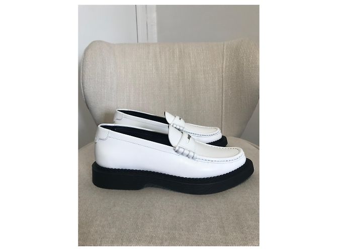 Autre Marque Mocassini Saint Laurent bianchi T.41 NUOVI Bianco - vista 2