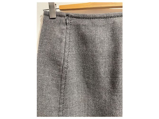 Jupe Prada grise T.38 Grey - view 4