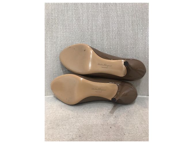 Décolleté Salvatore Ferragamo T.35.5 Cammello - vista 5