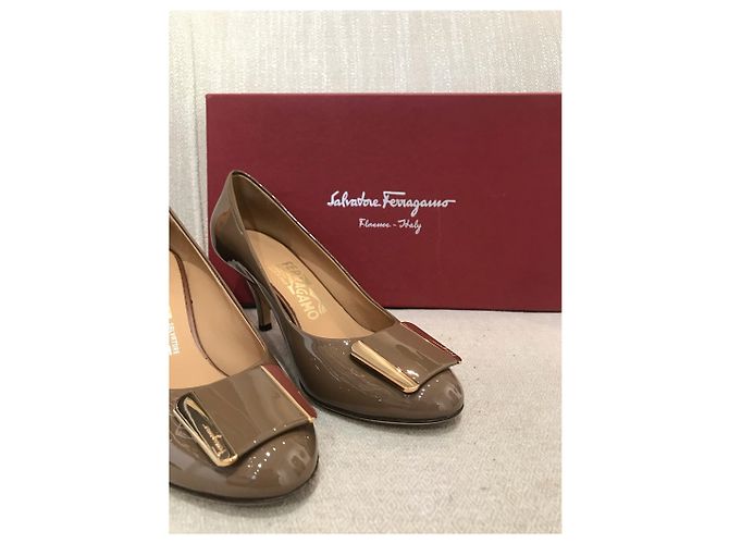 Décolleté Salvatore Ferragamo T.35.5 Cammello - vista 6