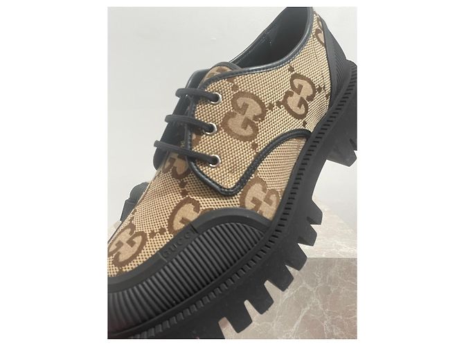 Derbies Gucci maxi GG T.43,5 Beige - vista 4
