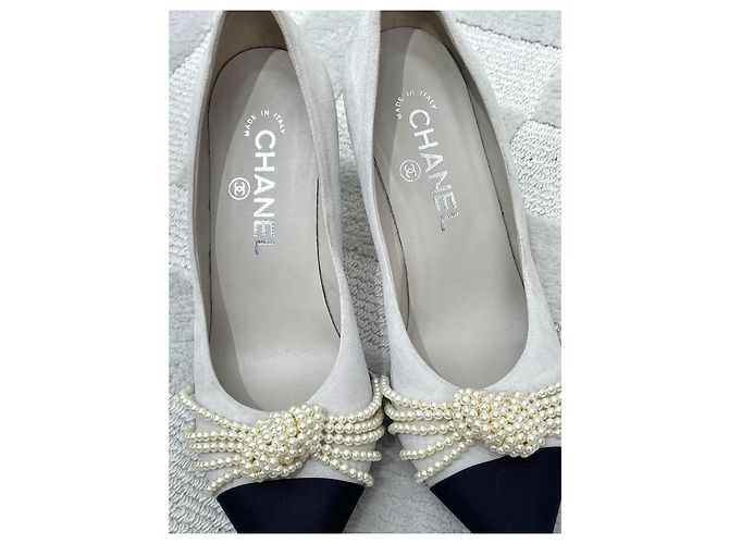 Décolleté Chanel con Perle a Punta in Pelle 36.5 Multicolore - vista 5