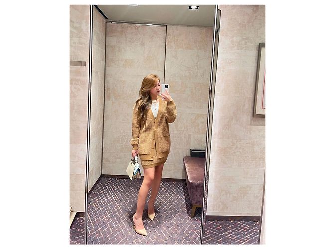 Pull Fendi en cachemire camel logo FF Multicolore - vue 6