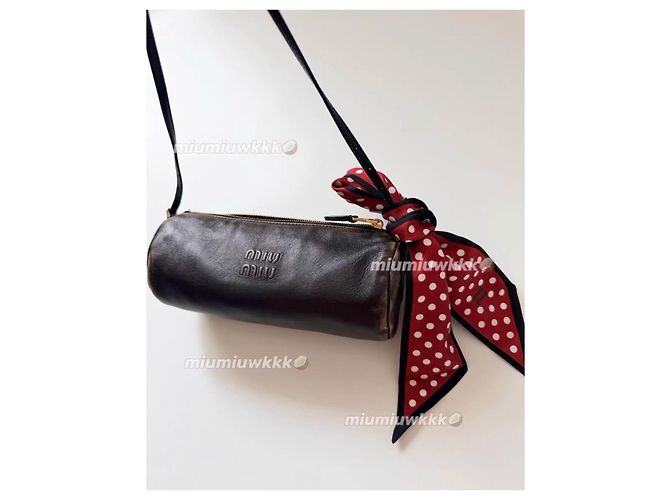 Borsa a mano cilindrica Miu Miu in pelle nera Multicolore - vista 8