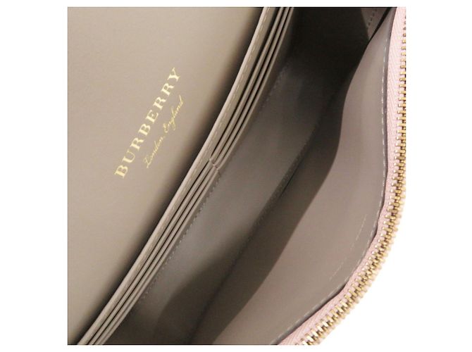 Borsa a tracolla Burberry Hampshire in pelle rosa - vista 6