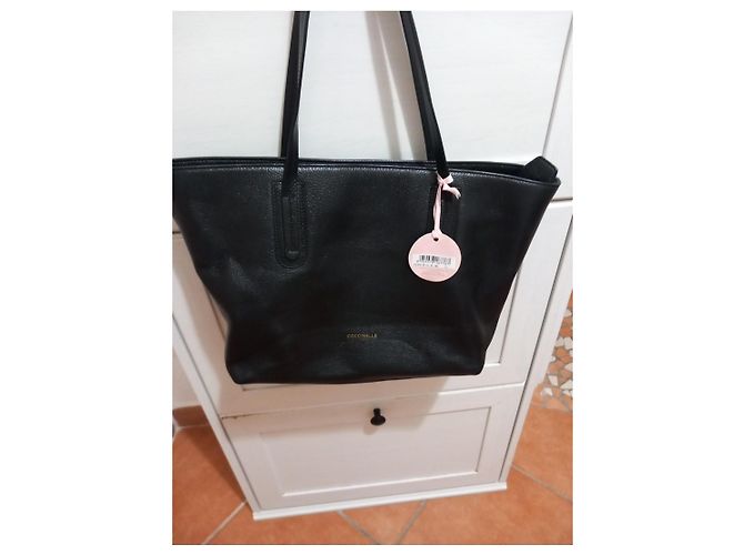 Autre Marque Borsa Tote Coccinelle Dione in pelle nera Nero - vista 2