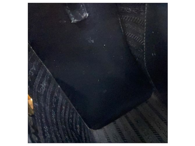 Sac à main Prada en cuir Saffiano Noir - vue 11