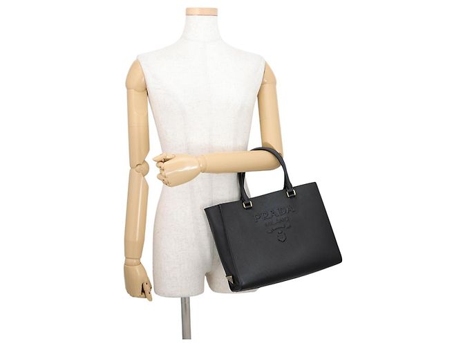 Sac à main Prada en cuir Saffiano Noir - vue 4