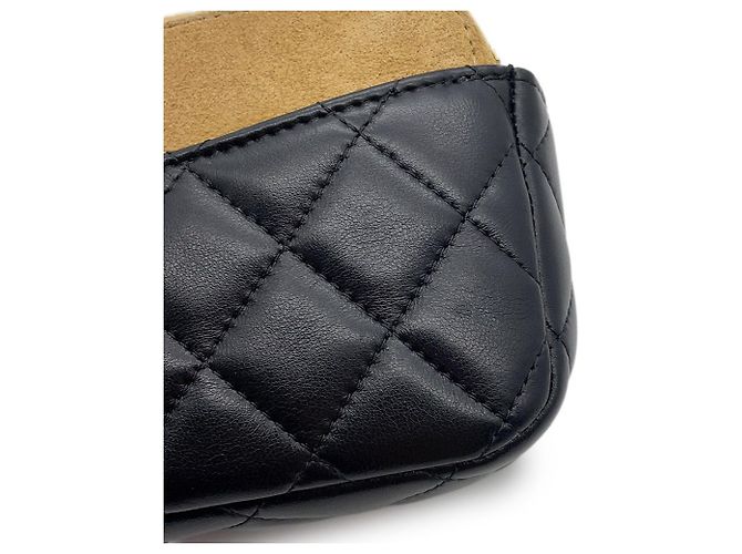 Timeless Chanel Matelassé Schultertasche mit Kette Schwarz Beige - Ansicht 10