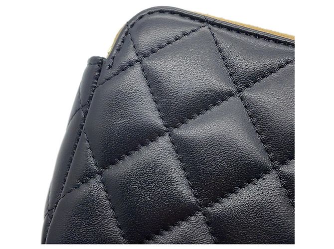 Timeless Chanel Matelassé Schultertasche mit Kette Schwarz Beige - Ansicht 11
