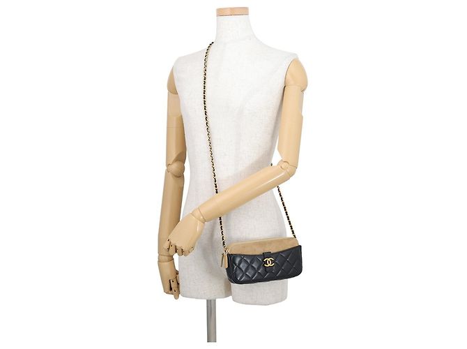 Timeless Chanel Matelassé Schultertasche mit Kette Schwarz Beige - Ansicht 4