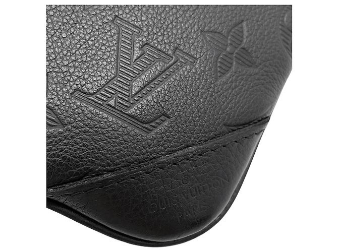 Sac à épaule Trio Monogram Shadow Louis Vuitton Noir - vue 12