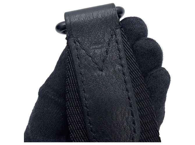 Sac à épaule Trio Monogram Shadow Louis Vuitton Noir - vue 14