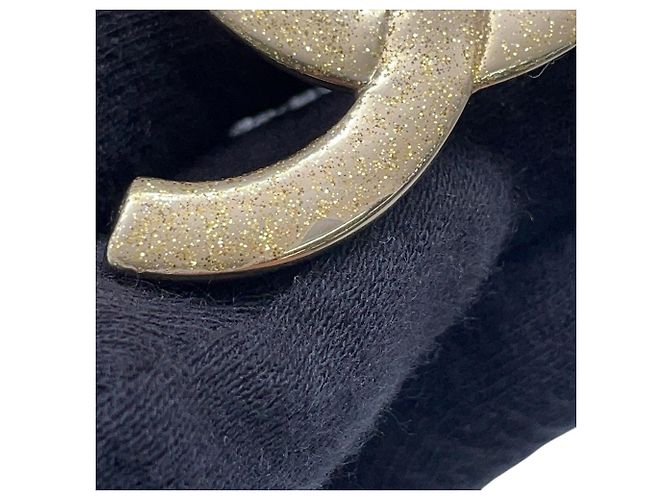 Collier Chanel avec logo Coco Doré - vue 6