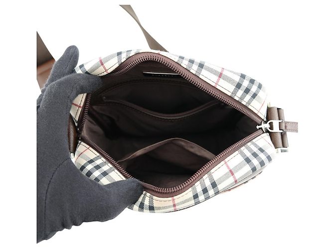 Borsa a tracolla Burberry Nova Check in tela e pelle Nero Rosso Beige - vista 5