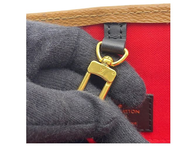 Louis Vuitton Monogram Reverse Giant OnTheGo GM Tote Bag Rot - Ansicht 14