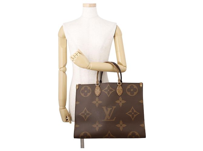 Louis Vuitton Monogram Reverse Giant OnTheGo GM Tote Bag Rot - Ansicht 4