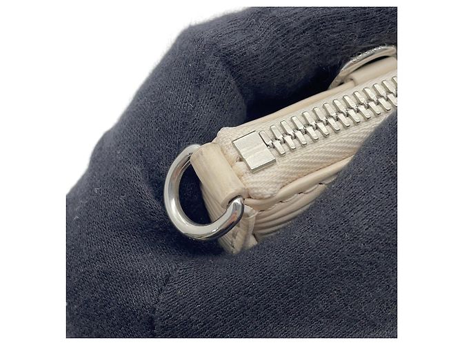 Louis Vuitton Epi Easy Pouch Schultertasche - Ansicht 10