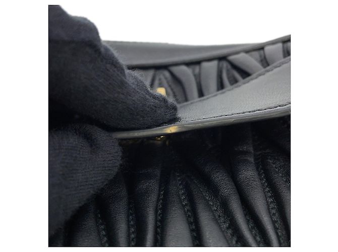 Clutch Miu Miu in pelle Matelassé Nero - vista 9