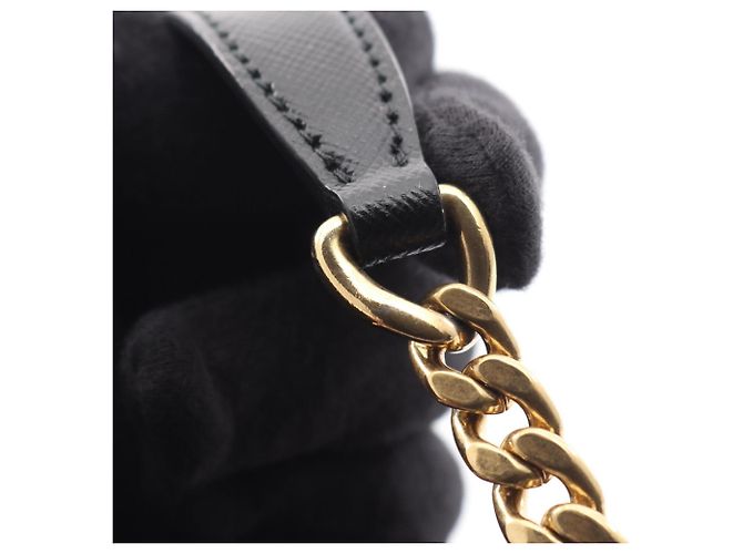 Bolso de mano Prada en cuero Saffiano Negro - vista 10