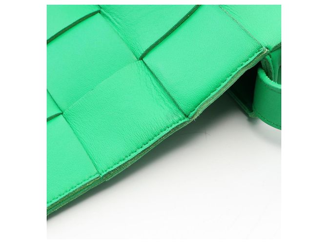 Borsa a tracolla Bottega Veneta Cassette Maxi Intrecciato Verde - vista 8