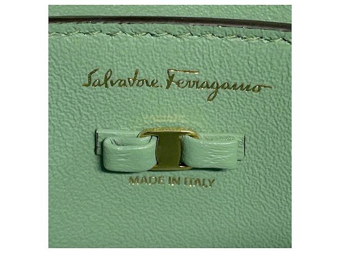 Sac à épaule en cuir vert clair Salvatore Ferragamo - vue 17