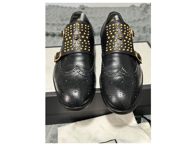 Gucci Mocassini in pelle nera con doppia fibbia e borchie Nero - vista 9
