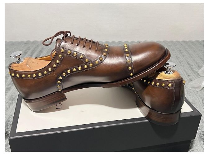 Gucci Scarpe Oxford in pelle marrone borchiate - vista 4
