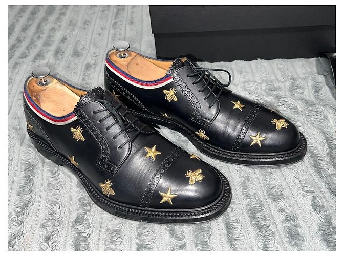 Gucci Scarpe Derby in pelle nera con api e stelle Nero - vista 10