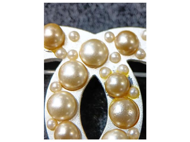 Chanel Broche de pérolas Silver Coco Mark 03A Prata - vista 5
