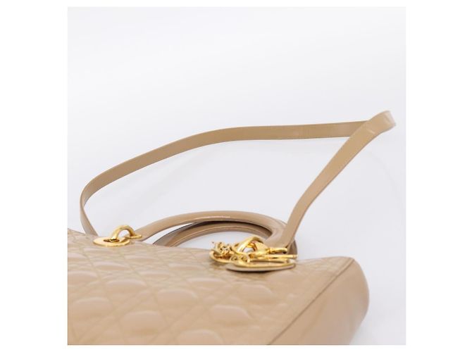 Christian Dior Cannage Lady Dior Large Hand Bag Patent Beige Gold - vista 14