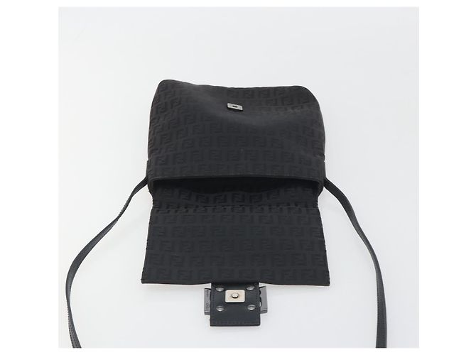 FENDI Zucchino Canvas Mamma Baguette Shoulder Bag Black - vista 19