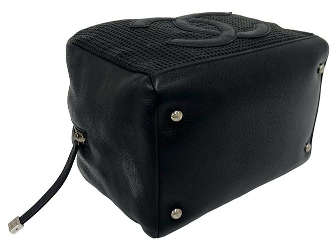 Sac à main en cuir CHANEL Coco Mark Noir - vue 7