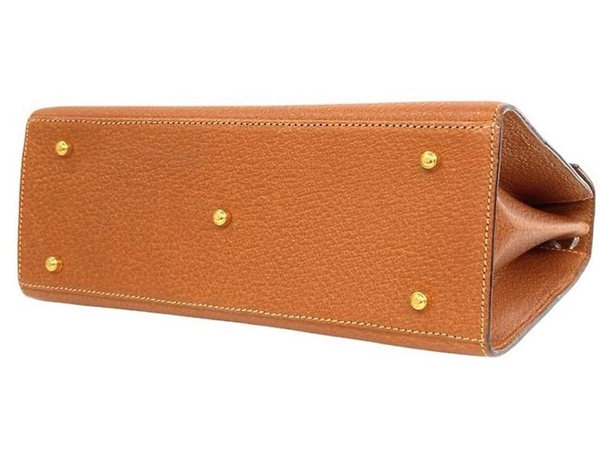 Gucci Vintage Lady Lock Handtasche aus Leder - Ansicht 8