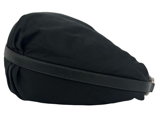 Saffiano Borsa a tracolla Prada in Tessuto Pocono con logo triangolare in metallo Nero - vista 6