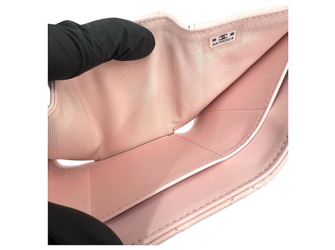 Chanel Pink Matelassé Tri-fold Geldbörse - Ansicht 8