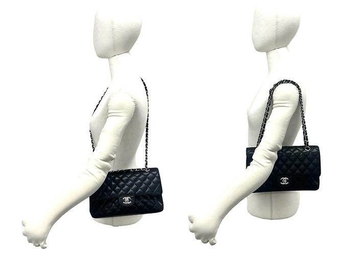 Borsa a tracolla Chanel Matelassé Coco Mark Double Flap Nero - vista 2