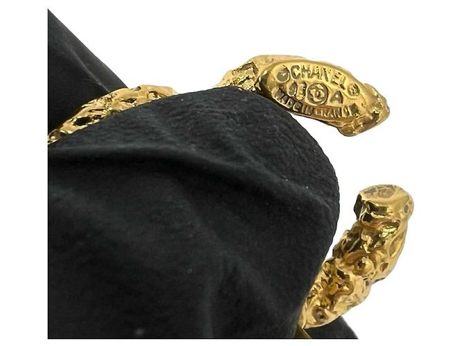 Orecchini a clip Chanel Vintage Coco Mark motivo lava D'oro - vista 3