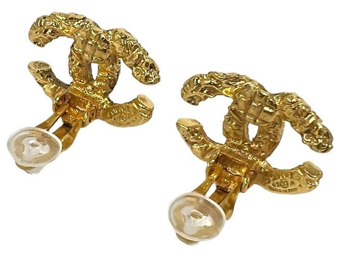 Orecchini Chanel Vintage Coco Mark Motivo Lava D'oro - vista 6