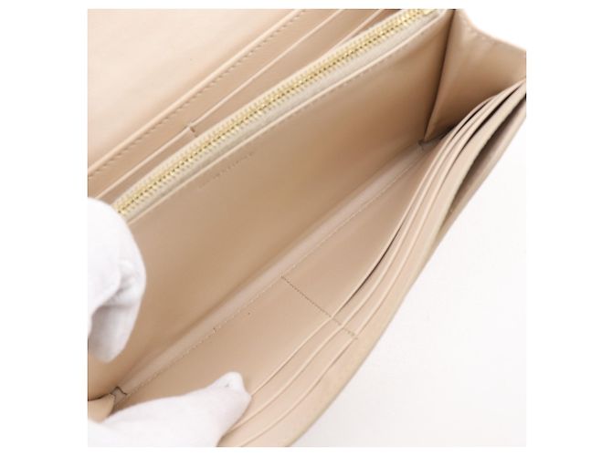 Céline Celine Large Flap Wallet aus Kalbsleder Beige - Ansicht 10