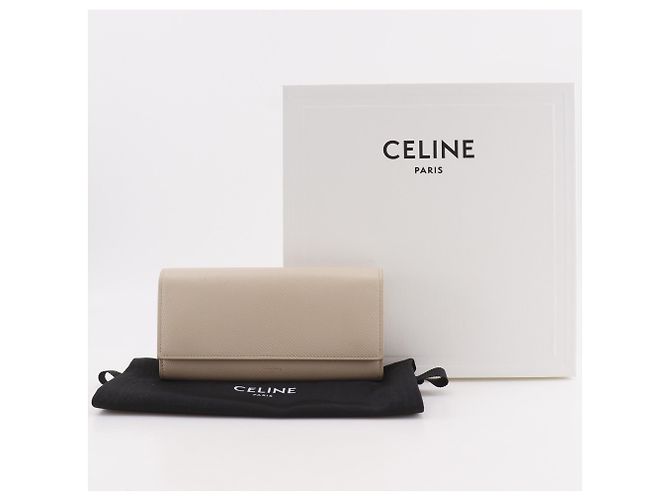 Céline Celine Large Flap Wallet aus Kalbsleder Beige - Ansicht 19