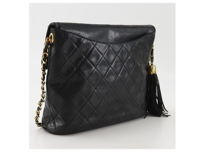 Bolsa de Ombro com Corrente Chanel Matelassé Preto - vista 3