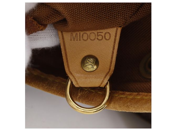 Louis Vuitton MontsourisGM Backpack Brown - view 18